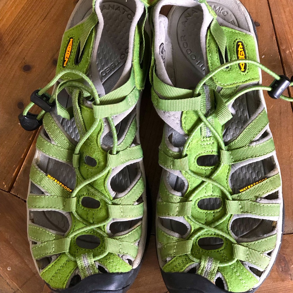 KEEN Women’s Water Sandals. Size 7